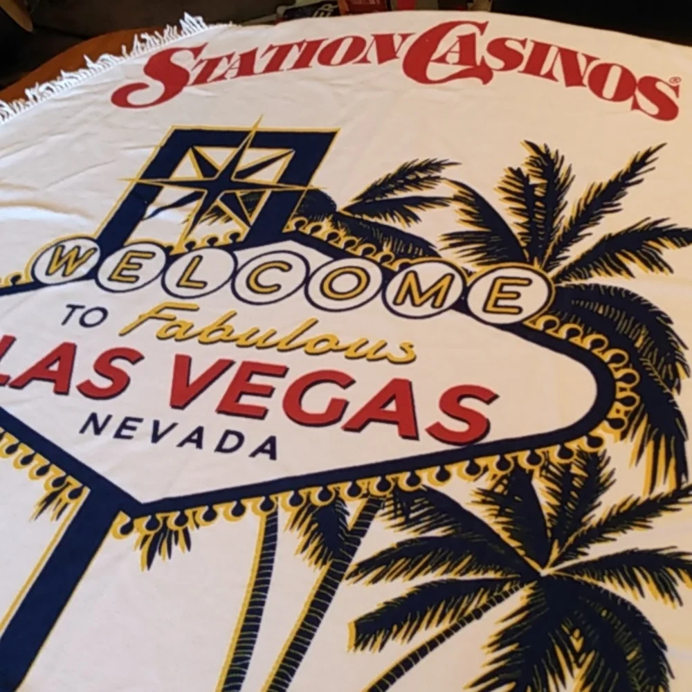 Las Vegas Essentials Round Tablecloth – Terry‎ – 54